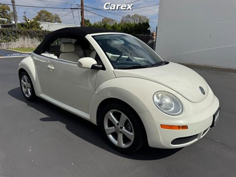 Used 2007 Volkswagen Beetle Triple White Edition image 3