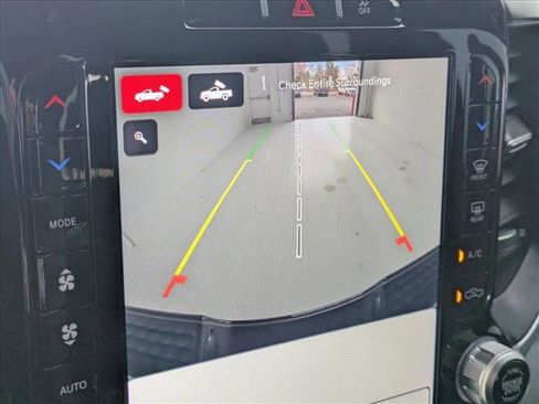 Used 2022 RAM 2500 Big Horn w/ Level C Equiment Group image 14