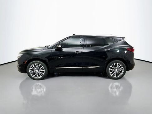 Used 2021 Chevrolet Blazer Premier w/ Driver Confidence II Package FWD image 4