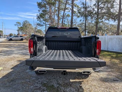 New 2026 GMC Sierra 1500 SLT w/ SLT Premium Plus Package image 12