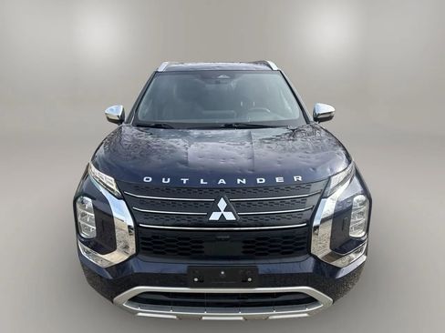 Used 2022 Mitsubishi Outlander SEL image 11