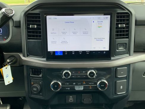 Used 2025 Ford F150 XLT w/ Equipment Group 301A Standard AWD/4WD image 15