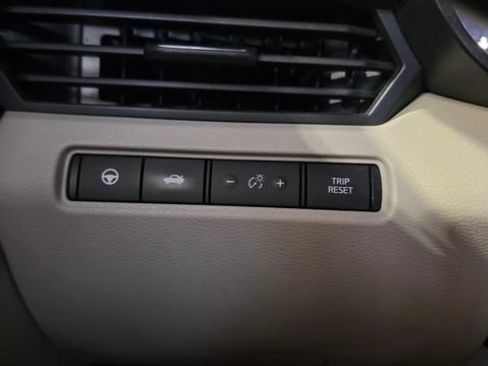 Used 2019 Nissan Altima 2.5 SV AWD/4WD image 34