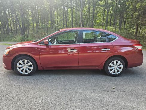 Used 2015 Nissan Sentra SV FWD image 9