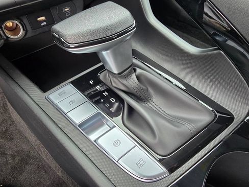 New 2026 Hyundai Elantra Hybrid FWD image 20