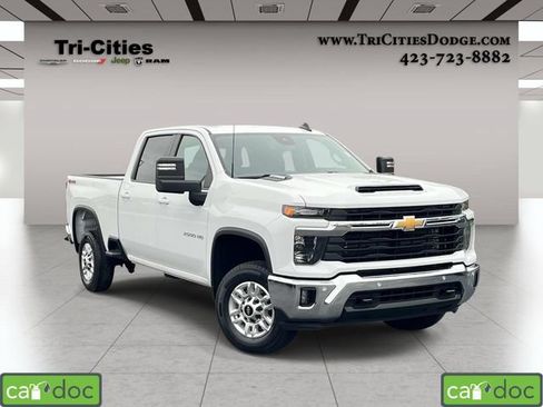 Used 2025 Chevrolet Silverado 2500 LT w/ Safety Package AWD/4WD image 1