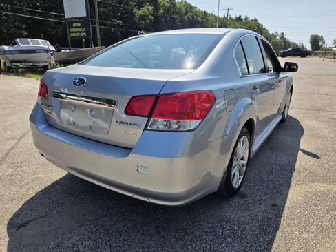 Used 2013 Subaru Legacy 2.5i Premium w/ All-Weather Pkg AWD/4WD image 9