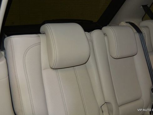 Used 2012 Land Rover Range Rover Sport Supercharged image 25