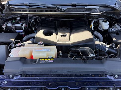Used 2022 Toyota Tundra SR5 image 31