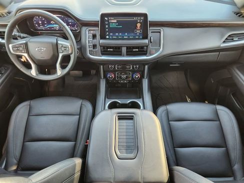 Used 2023 Chevrolet Tahoe Z71 w/ Luxury Package AWD/4WD image 26