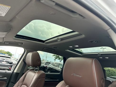 Certified 2020 Buick Enclave Avenir w/ Avenir Technology Package FWD image 31
