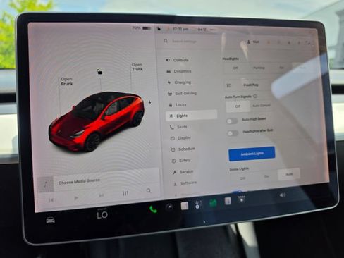 Used 2022 Tesla Model Y Long Range AWD/4WD image 50