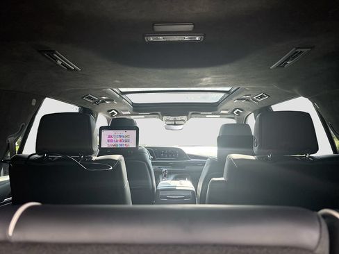 Used 2024 Cadillac Escalade Sport Platinum w/ LPO, ONYX Package AWD/4WD image 22