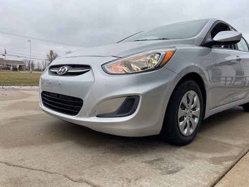 Used 2017 Hyundai Accent SE image 14