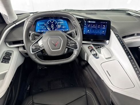 Used 2024 Chevrolet Corvette Stingray Premium Cpe w/ Z51 Performance Package image 28