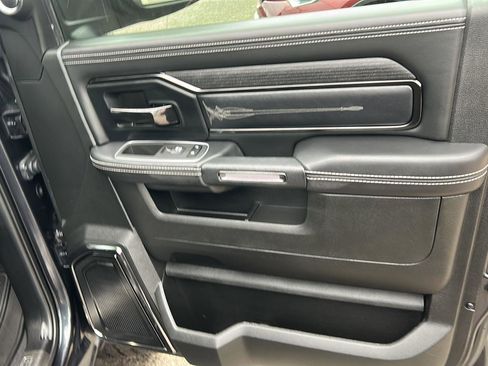 Used 2022 RAM 2500 Limited image 30