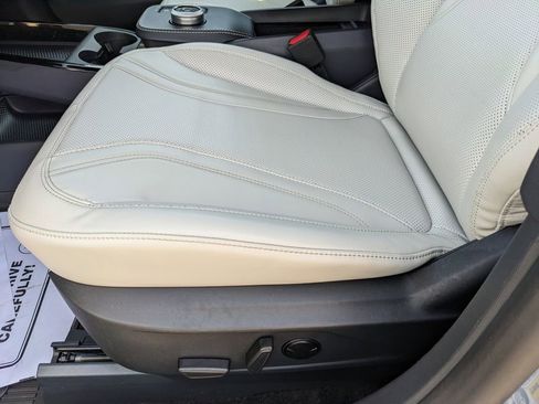 Used 2024 Ford Mustang Mach-E Premium image 24