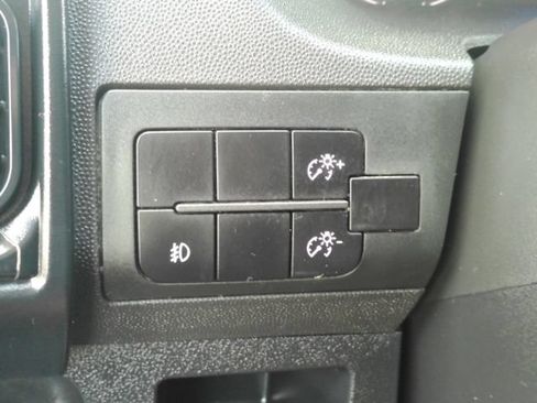 Used 2025 RAM ProMaster 2500 w/ Convenience Group FWD image 29