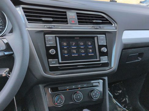 Used 2021 Volkswagen Tiguan S FWD image 28