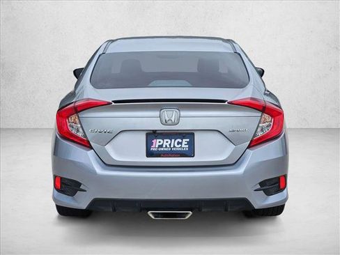 Used 2020 Honda Civic Sport image 6
