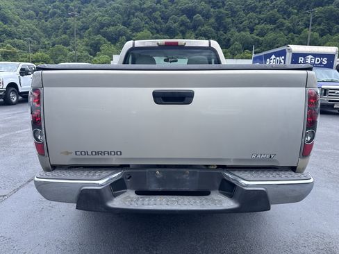Used 2005 Chevrolet Colorado 4x4 Regular Cab image 6