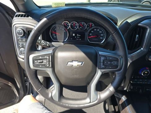 Used 2022 Chevrolet Silverado 1500 LTZ w/ LTZ Premium Package AWD/4WD image 24
