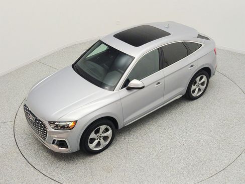 Used 2023 Audi Q5 2.0T Premium Plus w/ Premium Plus Package AWD/4WD image 22