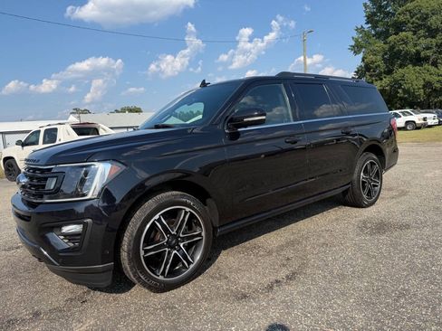 Used 2020 Ford Expedition Max Limited w/ Equipment Group 303A AWD/4WD image 24