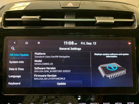 Used 2022 Hyundai Tucson Limited w/ Cargo Package AWD/4WD image 36