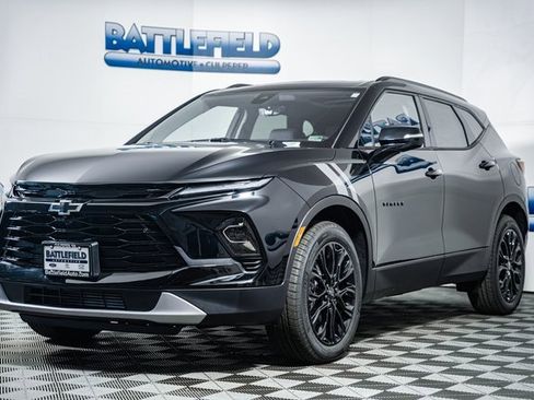 New 2026 Chevrolet Blazer LT w/ LPO, Black Sport Package image 3