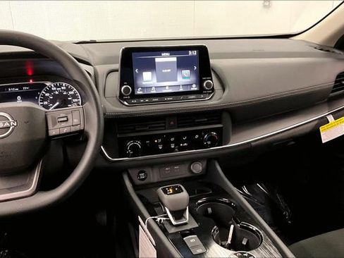 New 2026 Nissan Rogue S image 8