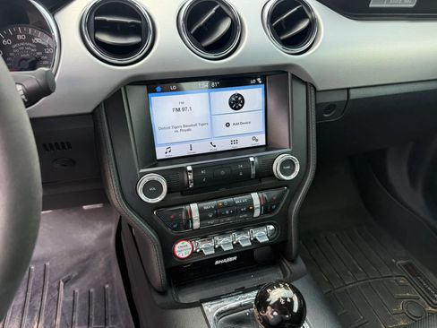 Used 2016 Ford Mustang GT Premium RWD image 19