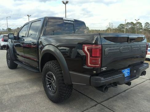 Used 2019 Ford F150 Raptor w/ Equipment Group 802A Luxury image 5
