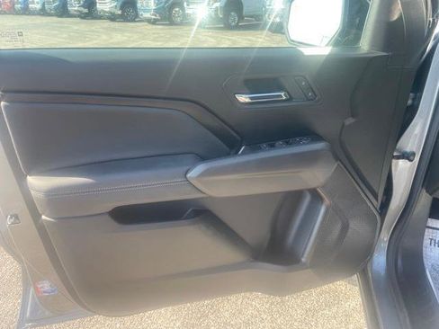 New 2025 GMC Canyon Elevation w/ Convenience Package image 6