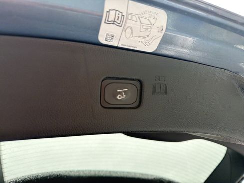 Used 2018 Ford Edge Titanium w/ Equipment Group 301A image 30