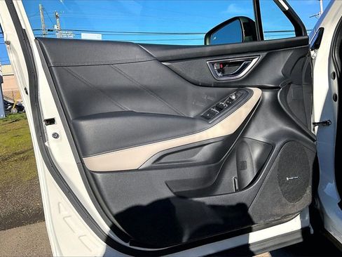 Used 2022 Subaru Forester Limited w/ Popular Package #3 image 23