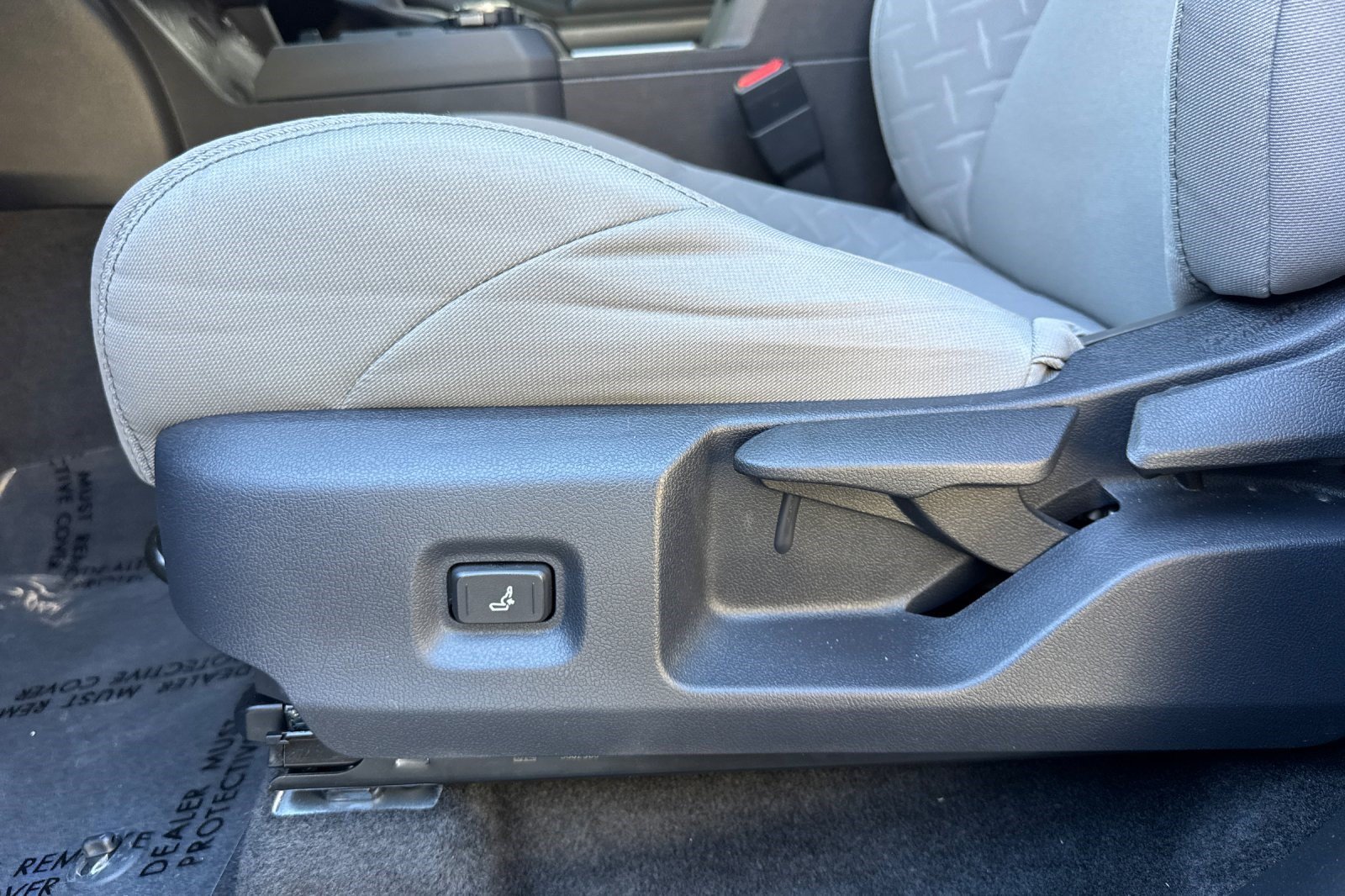 Used 2026 Toyota Tacoma SR5 AWD/4WD image 15