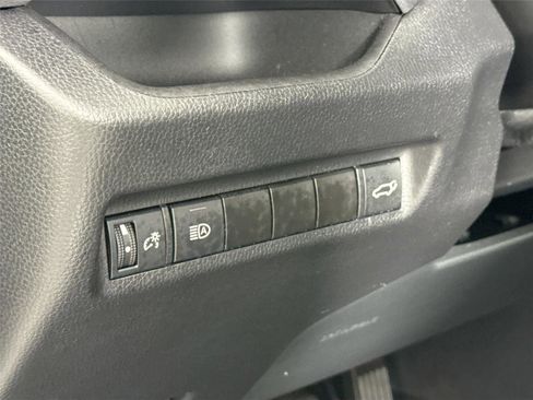 Certified 2022 Toyota RAV4 XLE image 14