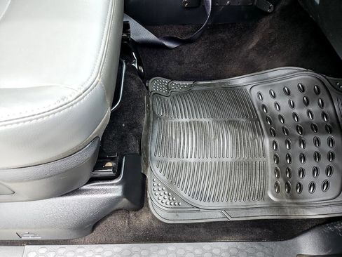 Used 2016 RAM 3500 Tradesman image 27