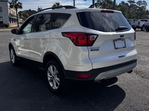 Used 2019 Ford Escape SEL AWD/4WD image 4