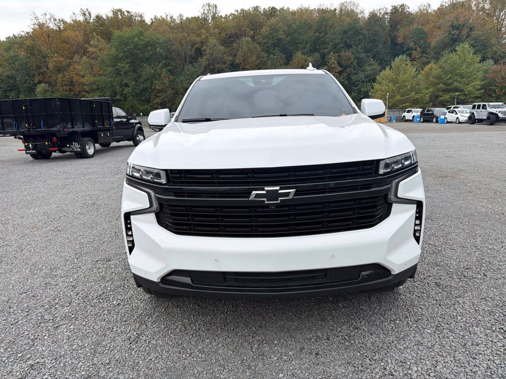Used 2024 Chevrolet Tahoe RST w/ Sport Performance Package AWD/4WD image 2