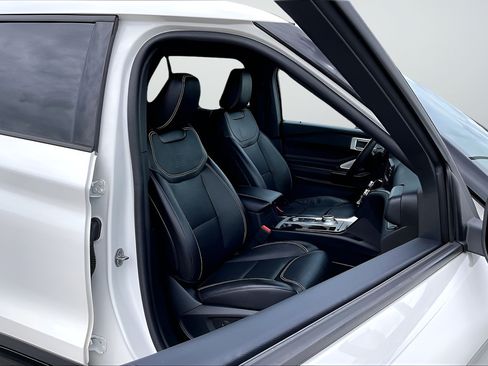 Used 2023 Ford Explorer ST w/ Equipment Group 401A AWD/4WD image 27