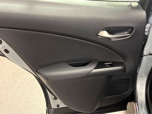 New 2026 Lexus UX 300h AWD image 18