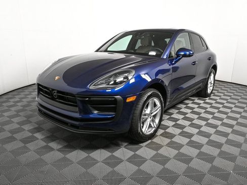 New 2026 Porsche Macan image 1