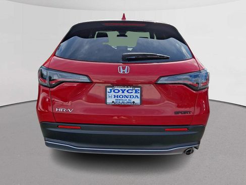 Used 2024 Honda HR-V Sport image 9