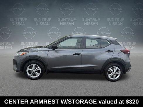 Used 2023 Nissan Kicks S FWD image 2