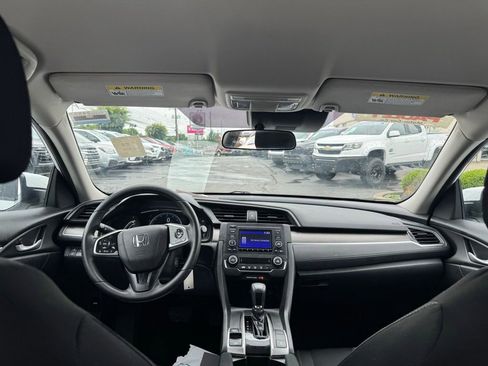 Used 2019 Honda Civic LX image 10
