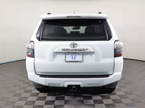 Used 2021 Toyota 4Runner SR5 image 6