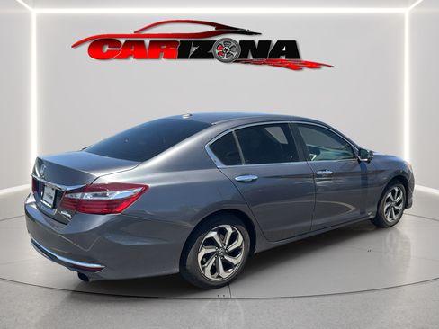 Used 2017 Honda Accord EX-L image 11