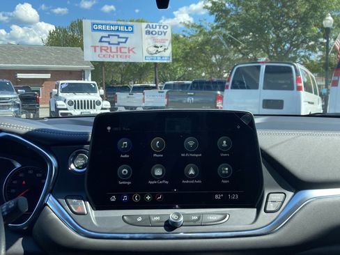 New 2025 Chevrolet Blazer LT w/ Midnight/Sport Edition image 17